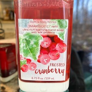 Frosted Cranberry. SMARTSOAP refill.